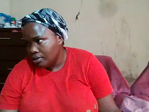 Snapshot of sexybigboobz chatting on 01-12-26, 07:35 sexybigboobz online show from 01-12-26, 07:35