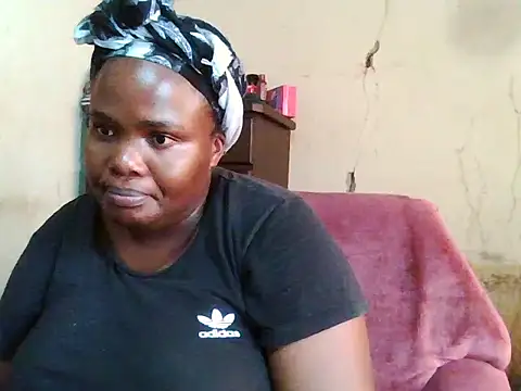 Snapshot of sexybigboobz chatting on 01-15-26, 08:41 sexybigboobz online show from 01-15-26, 08:41