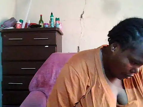 Snapshot of sexybigboobz chatting on 03-14-26, 06:19 sexybigboobz online show from 03-14-26, 06:19