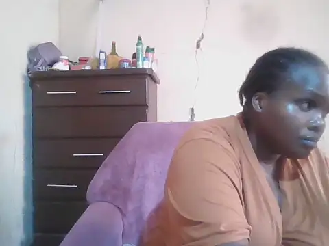 Snapshot of sexybigboobz chatting on 03-16-26, 12:42 sexybigboobz online show from 03-16-26, 12:42