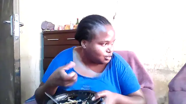 Snapshot of sexybigboobz chatting on 03-23-26, 08:29 sexybigboobz online show from 03-23-26, 08:29