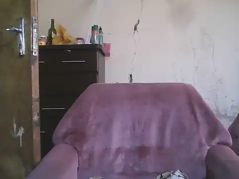 Snapshot of sexybigboobz chatting on 03-27-26, 12:27 sexybigboobz online show from 03-27-26, 12:27