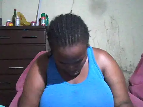 Snapshot of sexybigboobz chatting on 03-28-26, 12:32 sexybigboobz online show from 03-28-26, 12:32