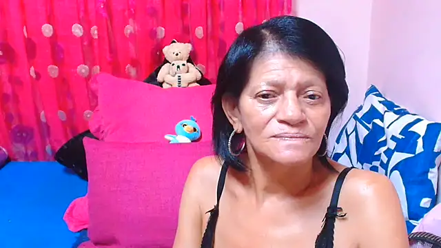 Snapshot of SLUTTYROXY chatting on 03-10-26, 09:58 SLUTTYROXY online show from 03-10-26, 09:58