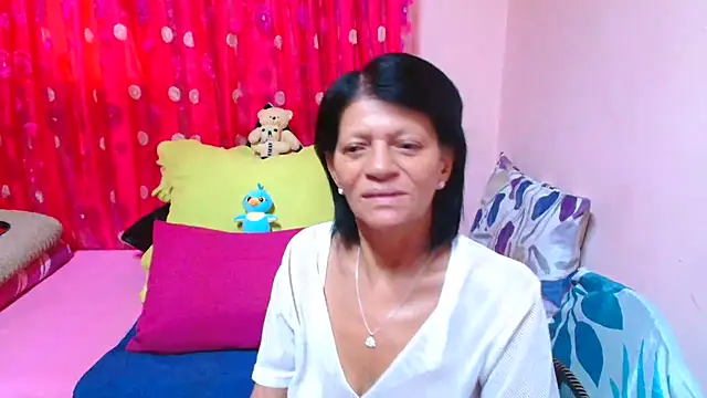 Snapshot of SLUTTYROXY chatting on 03-14-26, 10:10 SLUTTYROXY online show from 03-14-26, 10:10