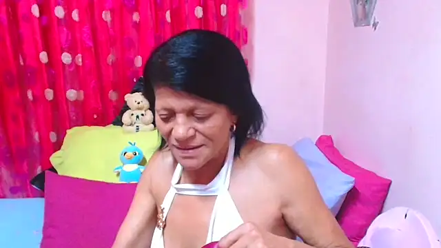 Snapshot of SLUTTYROXY chatting on 04-15-26, 07:58 SLUTTYROXY online show from 04-15-26, 07:58