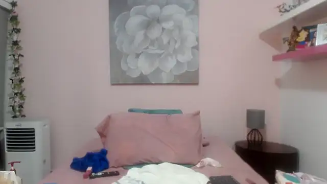 CindyCrawford online show from 04-09-26, 03:28