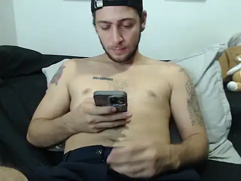 stevensanchez99 online show from 05-12-26, 04:59