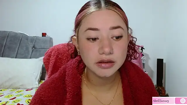 abril love2 online show from 01-30-25, 03:19