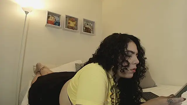 Snapshot of matilda_69x chatting on 06-26-26, 02:05 matilda 69x online show from 06-26-26, 02:05