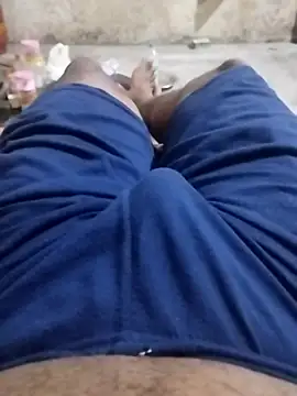 Snapshot of bigh96dik chatting on 06-14-26, 03:36 bigh96dik online show from 06-14-26, 03:36