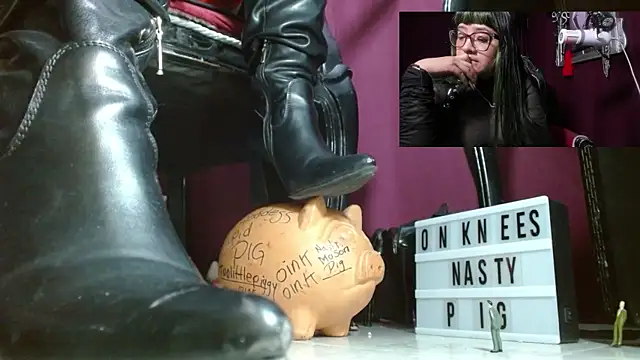 MeGoddesSara online show from 05-16-26, 08:18