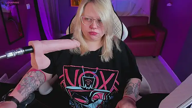 Yoki Shizuko online show from 03-23-26, 06:39