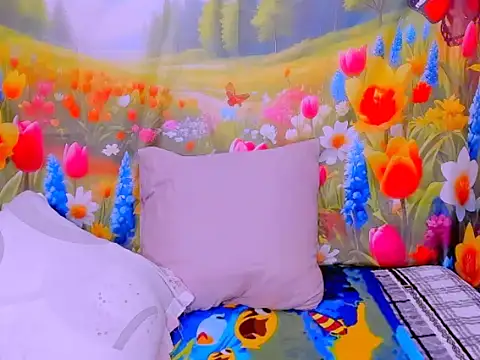 indianroxy online show from 04-13-26, 04:01