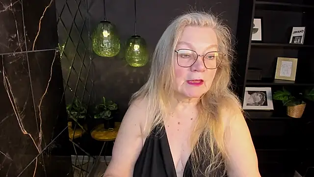 NataliMellow online show from 01-12-26, 01:05