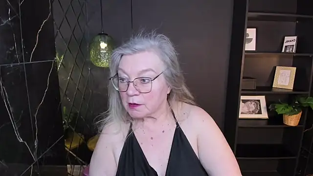 NataliMellow online show from 02-10-26, 01:04