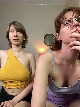 Snapshot of Jitoon_Exe chatting on 03-26-26, 08:47 Jitoon Exe online show from 03-26-26, 08:47