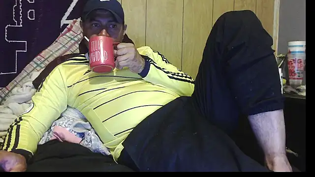 Snapshot of dantehot2020 chatting on 03-27-26, 03:12 dantehot2020 online show from 03-27-26, 03:12