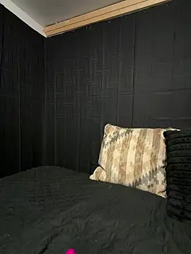 Rakiyahcharms online show from 03-26-26, 05:46