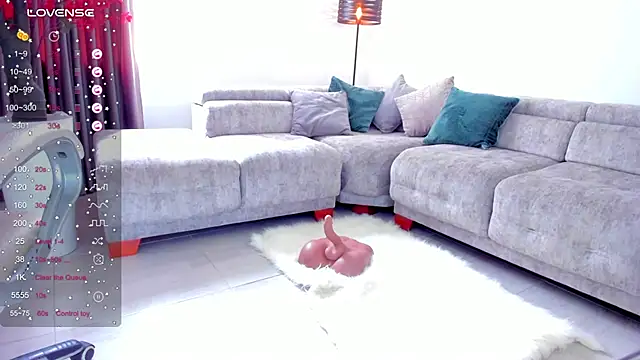 Snapshot of Sarah_Stone_ chatting on 03-09-25, 03:05 Sarah Stone online show from 03-09-25, 03:05