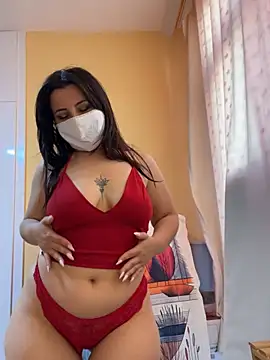 White-Petite online show from 06-20-26, 05:54