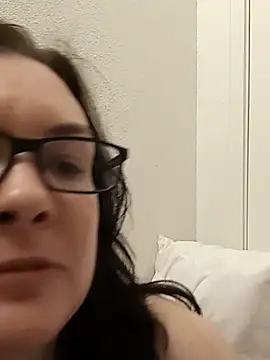 DesreRose online show from 08-04-26, 12:58