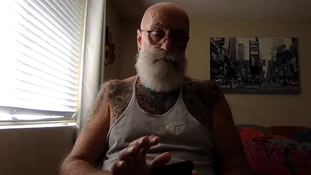 IamReadyxh online show from 04-16-26, 04:19