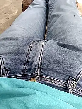 Snapshot of Babyucum4me chatting on 04-11-26, 04:17 Babyucum4me online show from 04-11-26, 04:17