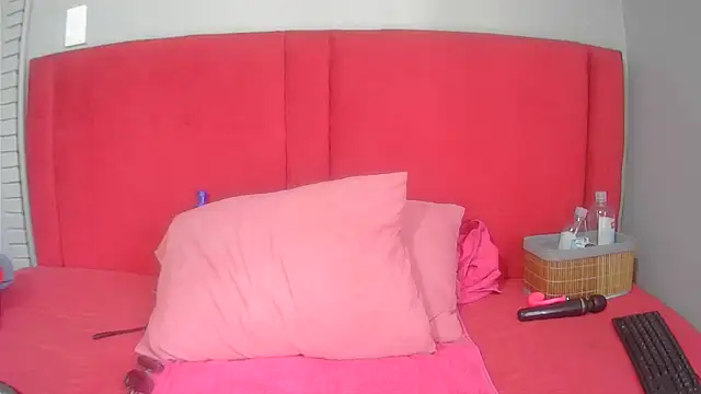 Snapshot of Sexycandyxxx chatting on 11-13-25, 07:29 Sexycandyxxx online show from 11-13-25, 07:29