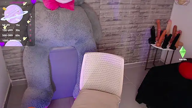 TinnaCobb online show from 05-17-26, 10:22