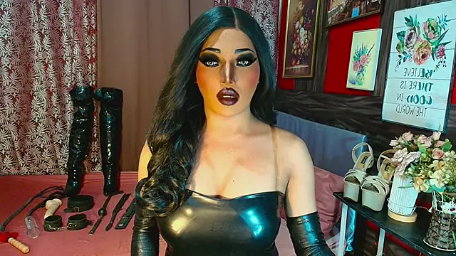 trixxielicious online show from 05-25-26, 05:02
