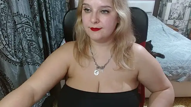 Snapshot of Boolochka chatting on 02-18-26, 08:49 Boolochka online show from 02-18-26, 08:49