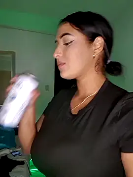 Shantal Lovee online show from 04-23-26, 11:29