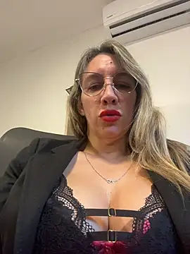Gatitacarlita online show from 05-29-26, 12:14