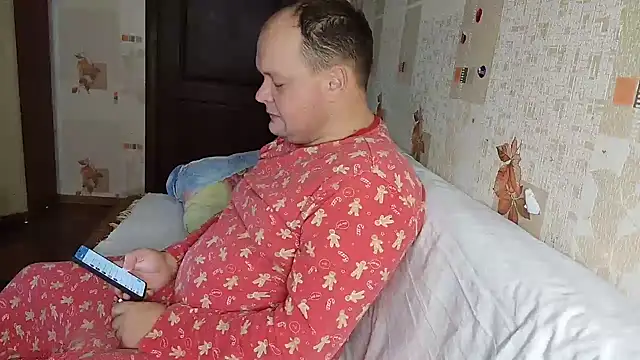 Snapshot of Dimka132 chatting on 12-16-24, 11:22 Dimka132 online show from 12-16-24, 11:22