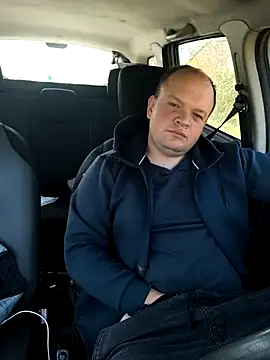 Snapshot of Dimka132 chatting on 10-26-25, 08:42 Dimka132 online show from 10-26-25, 08:42