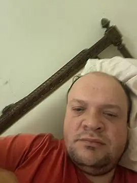 Snapshot of Dimka132 chatting on 03-20-26, 03:50 Dimka132 online show from 03-20-26, 03:50