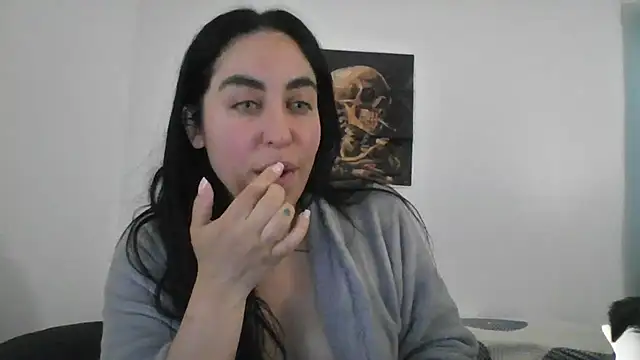 Snapshot of WetFlower69 chatting on 06-27-26, 01:28 WetFlower69 online show from 06-27-26, 01:28