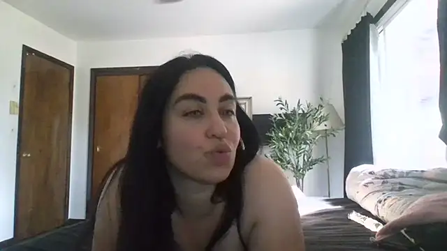 Snapshot of WetFlower69 chatting on 07-03-26, 01:06 WetFlower69 online show from 07-03-26, 01:06