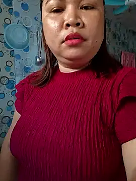 Snapshot of XXLorie_02 chatting on 04-18-26, 11:38 XXLorie 02 online show from 04-18-26, 11:38
