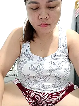 Snapshot of XXLorie_02 chatting on 04-26-26, 08:50 XXLorie 02 online show from 04-26-26, 08:50