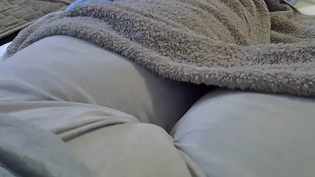 perescam online show from 03-18-26, 04:32