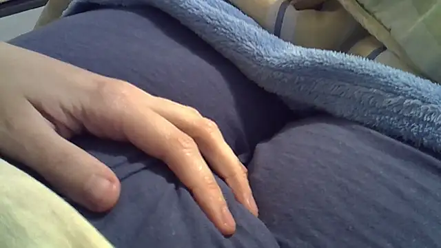 Snapshot of perescam chatting on 05-29-26, 02:53 perescam online show from 05-29-26, 02:53