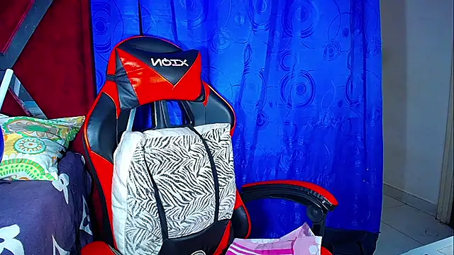 DanisaBrown online show from 02-13-26, 02:24