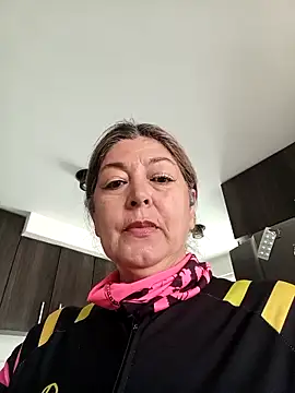 emma tour online show from 11-26-25, 03:57