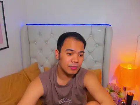 AsianZero online show from 03-10-26, 06:46