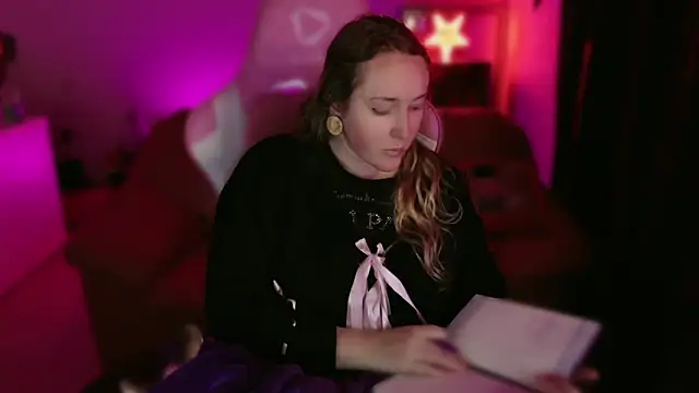 kisicaxx online show from 03-07-25, 06:54