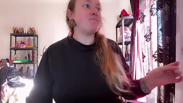 kisicaxx online show from 02-19-26, 08:10