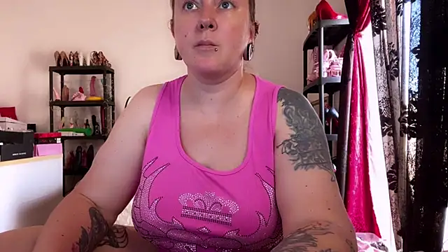 kisicaxx online show from 05-13-26, 01:30