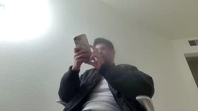 SebastianReiss online show from 03-25-26, 06:41